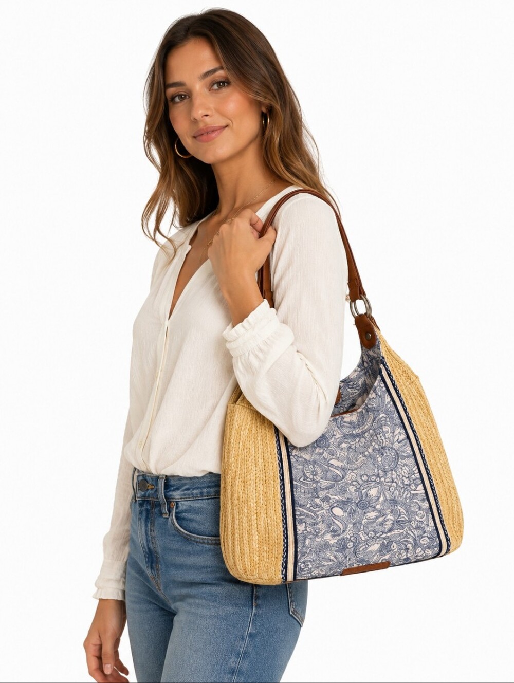 SAKROOTS STRAW SHOULDER BAG
